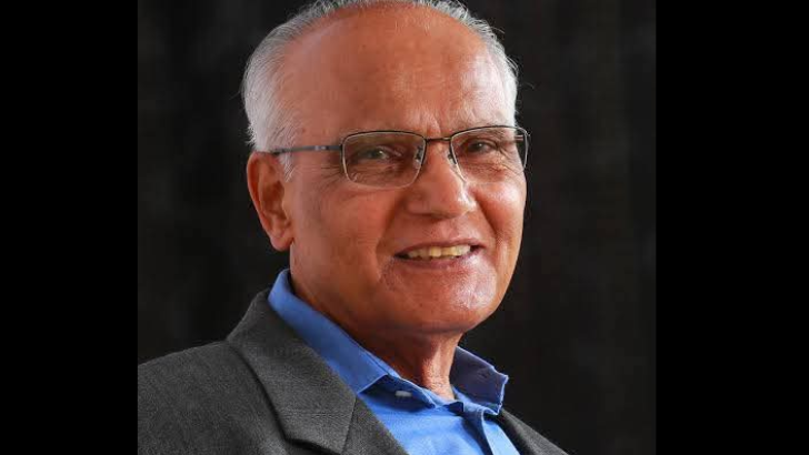https://www.salarnews.in/public/uploads/images/newsimages/maannewsimage24092025_154102_SL Bhyrappa.png